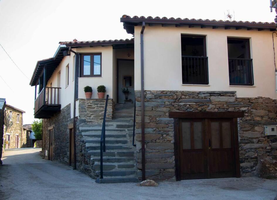 הוילה Doade Casa Dona Ildara מראה חיצוני תמונה